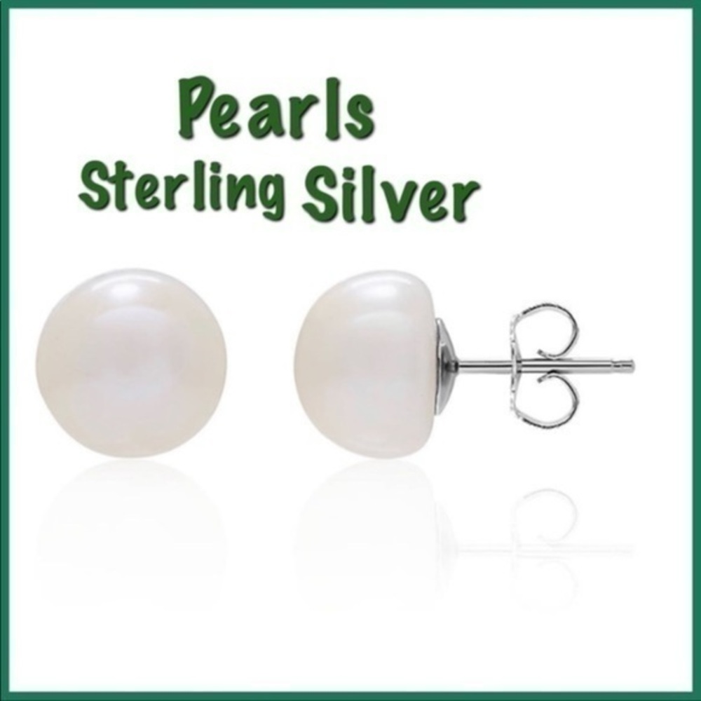 Pearl stud earrings